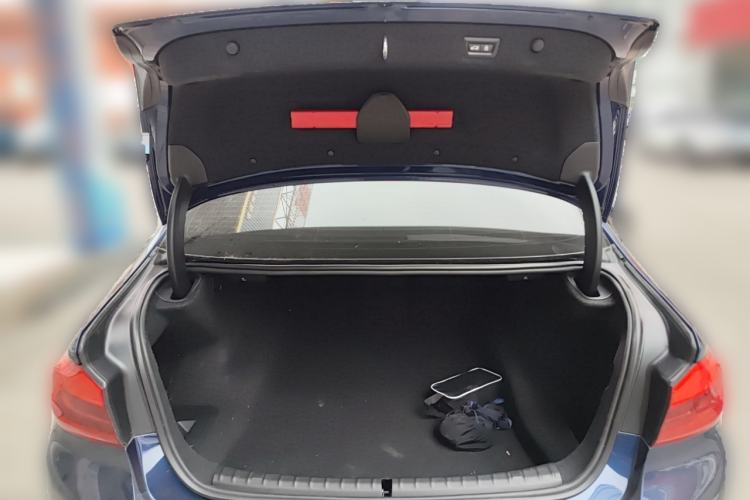 Used BMW 5 Series 2019 540i M Sport Package Trunk