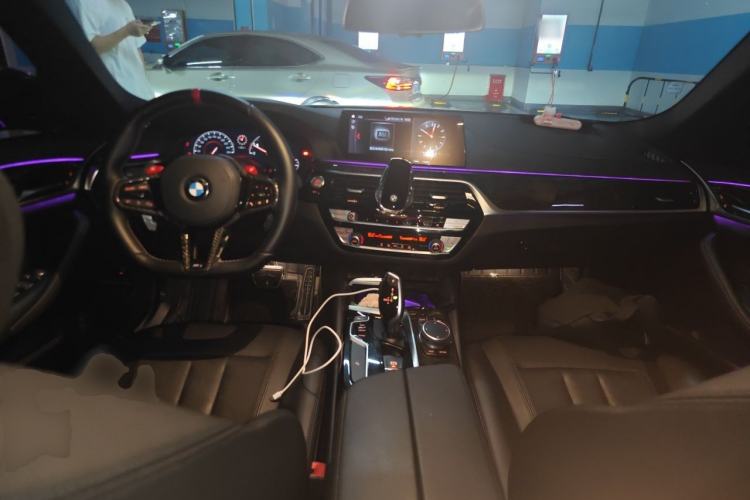 Used BMW 5 Series 2019 525Li M Sport Package Center Console