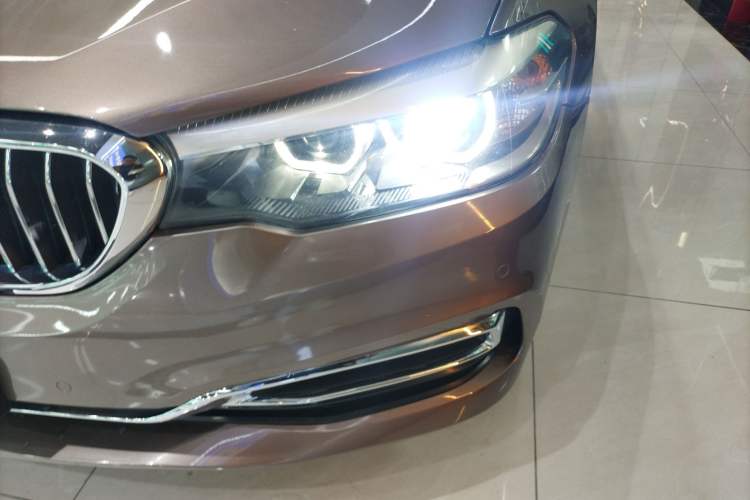 Used BMW 5 Series 2019 Facelifted 525Li Luxury Package Left Front Headlight