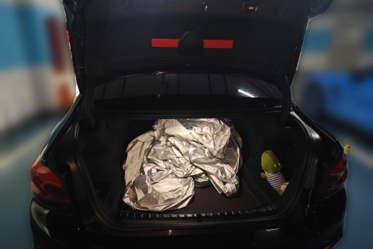 Used BMW 5 Series 2019 525Li M Sport Package Trunk