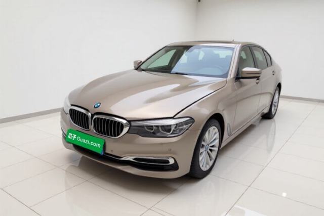 Ojetý BMW 5 Series 2019 Facelifted 525Li Luxury Package