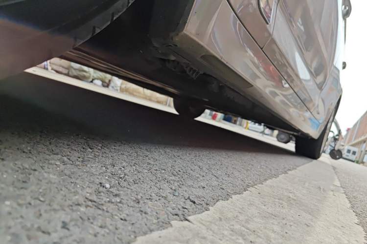 Used BMW 5 Series 2019 530Li Leading Model Luxury Package Chassis Front Left