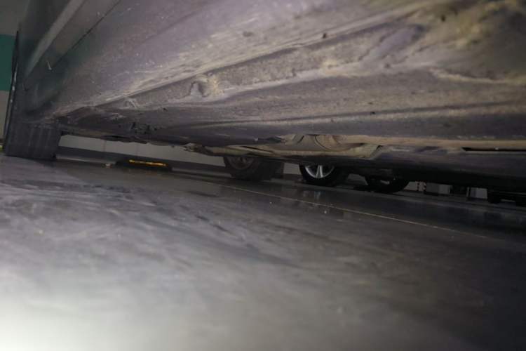 Used BMW 5 Series 2019 525Li Luxury Package Chassis Front Right