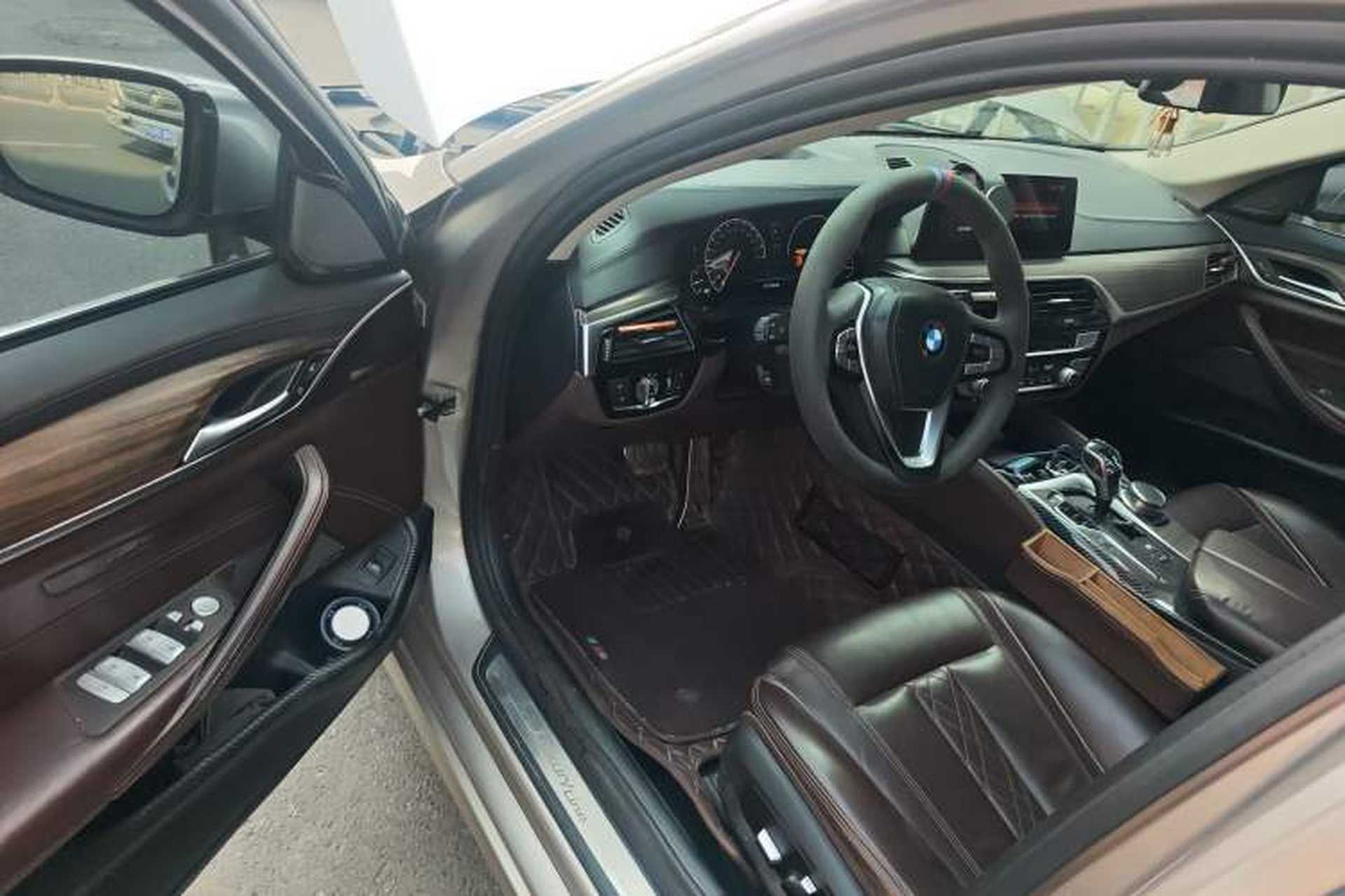 Used BMW 5 Series 2019 530Li Luxury Edition Premium Package Driver Seat