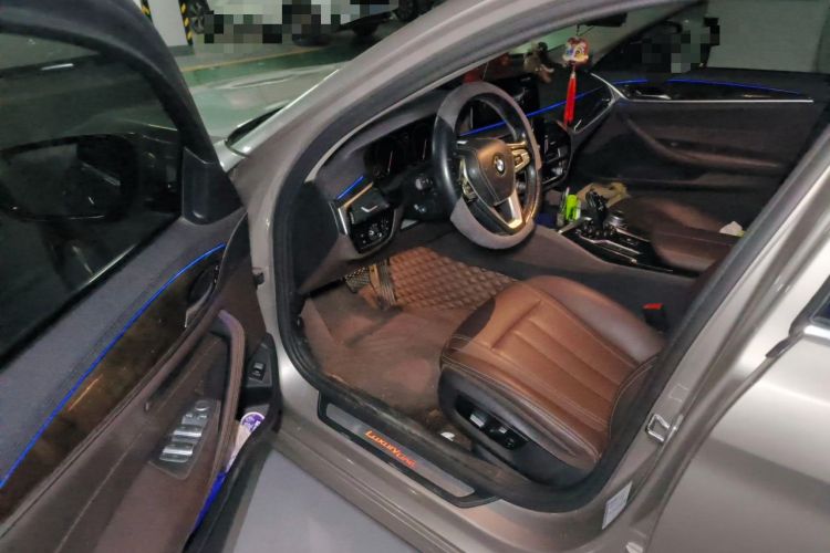 Used BMW 5 Series 2019 525Li Luxury Package Driver Seat