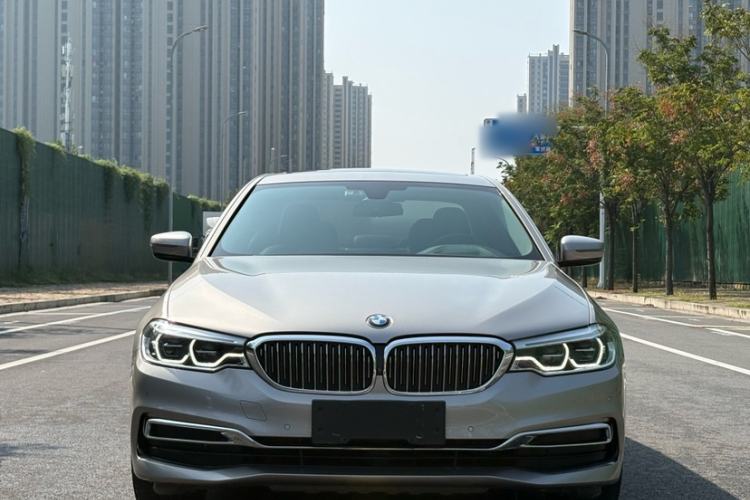 Used BMW 5 Series 2019 Facelifted 530Li Luxury Edition Premium Package Exterior 1