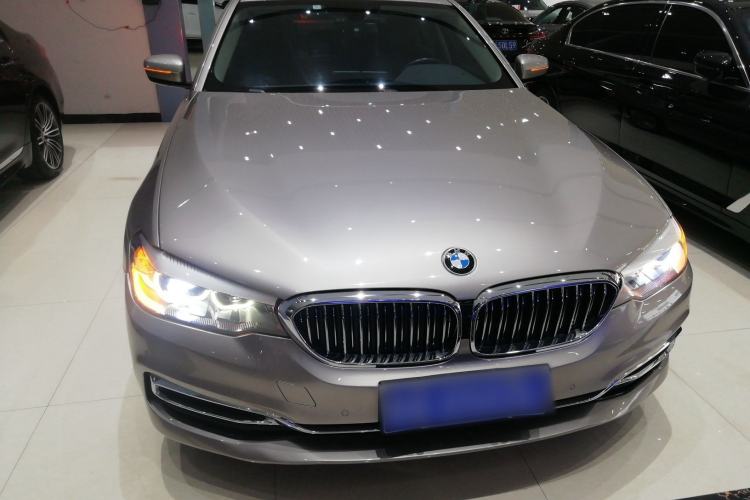 Used BMW 5 Series 2019 Facelifted 530Li Leading Edition Luxury Package Exterior 1