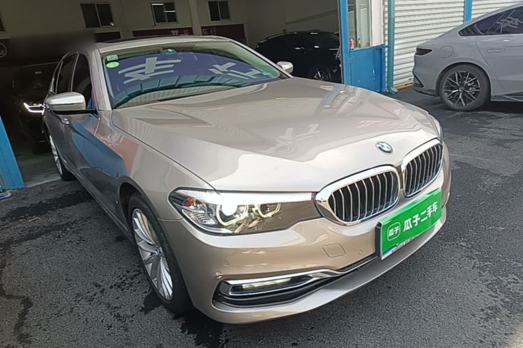 Used BMW 5 Series 2019 525Li Luxury Package Exterior 1