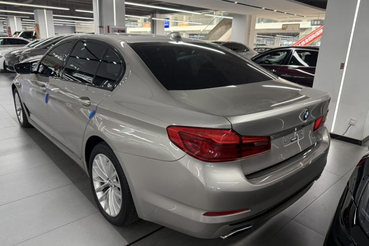 Used BMW 5 Series 2019 530Li Leading Model Luxury Package Exterior 3