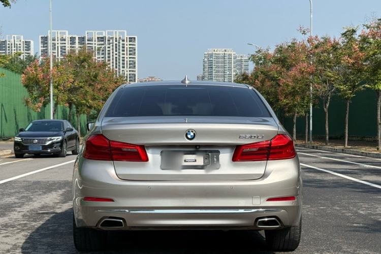 Used BMW 5 Series 2019 Facelifted 530Li Luxury Edition Premium Package Exterior 5