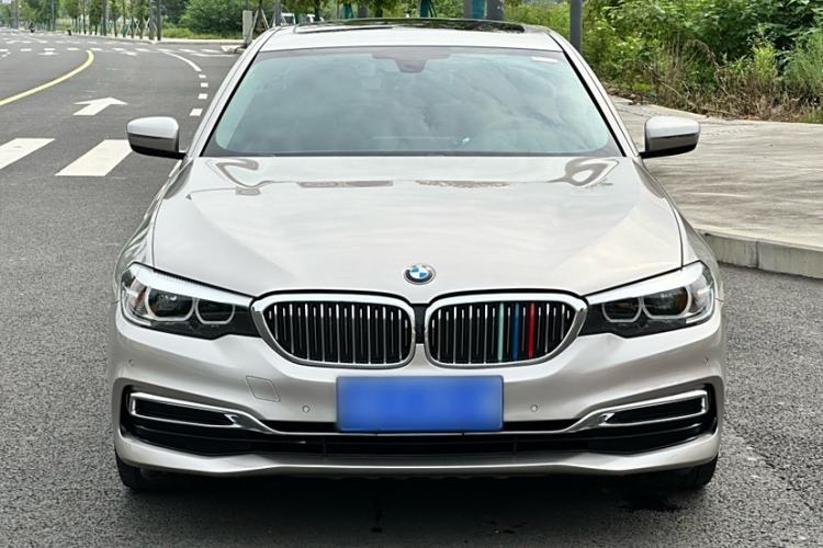 Used BMW 5 Series 2019 Facelifted 530Li Leading Edition Luxury Package Exterior 6
