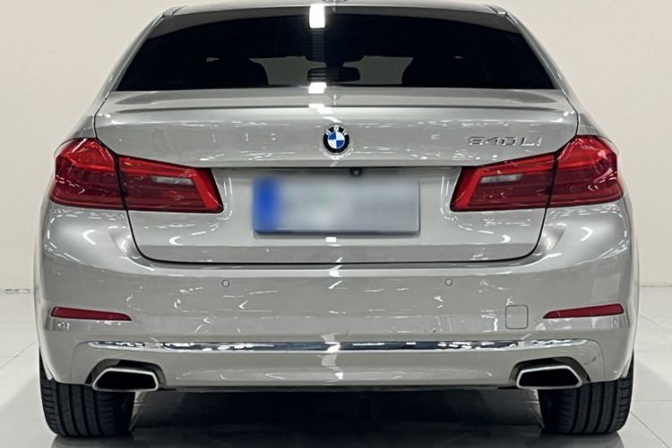 Used BMW 5 Series 2019 Facelifted 525Li Luxury Package Exterior 8