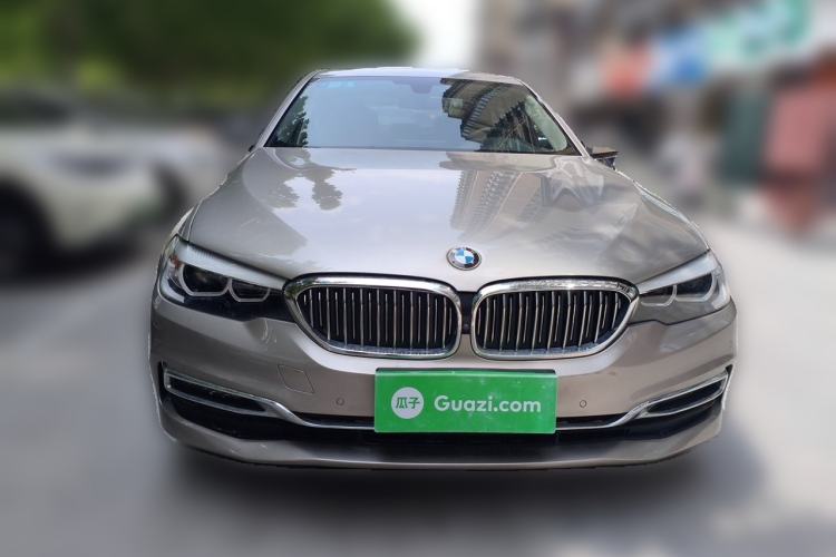 Used BMW 5 Series 2019 525Li Luxury Package Front