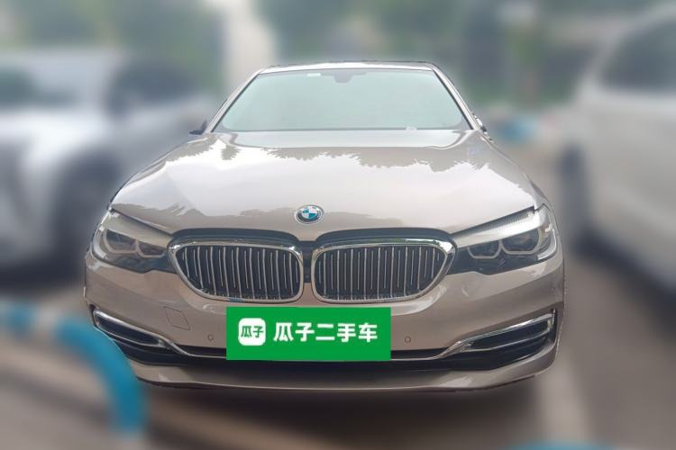 Used BMW 5 Series 2019 Facelifted 525Li Luxury Package Front