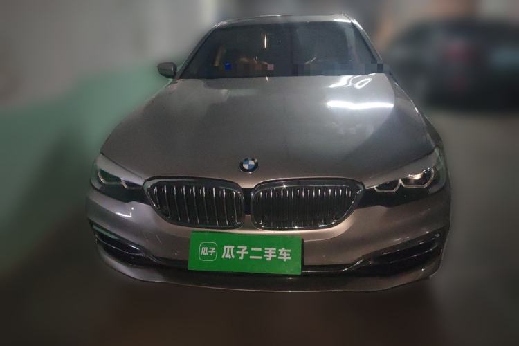 Used BMW 5 Series 2019 525Li Luxury Package Front