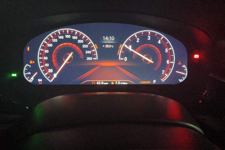 Used BMW 5 Series 2019 525Li Luxury Package Instrument Cluster