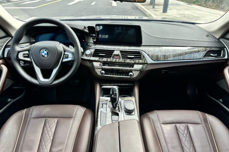 Used BMW 5 Series 2019 Facelifted 530Li Leading Edition Luxury Package Interior 6
