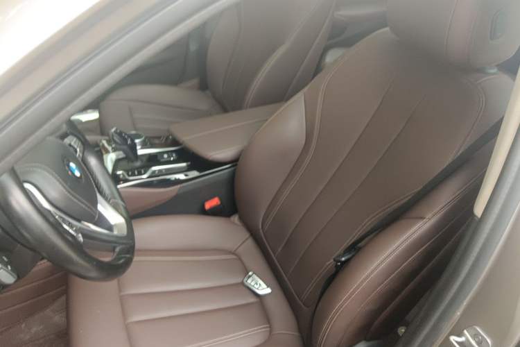 Used BMW 5 Series 2019 Facelifted 525Li Luxury Package Left Front Seat