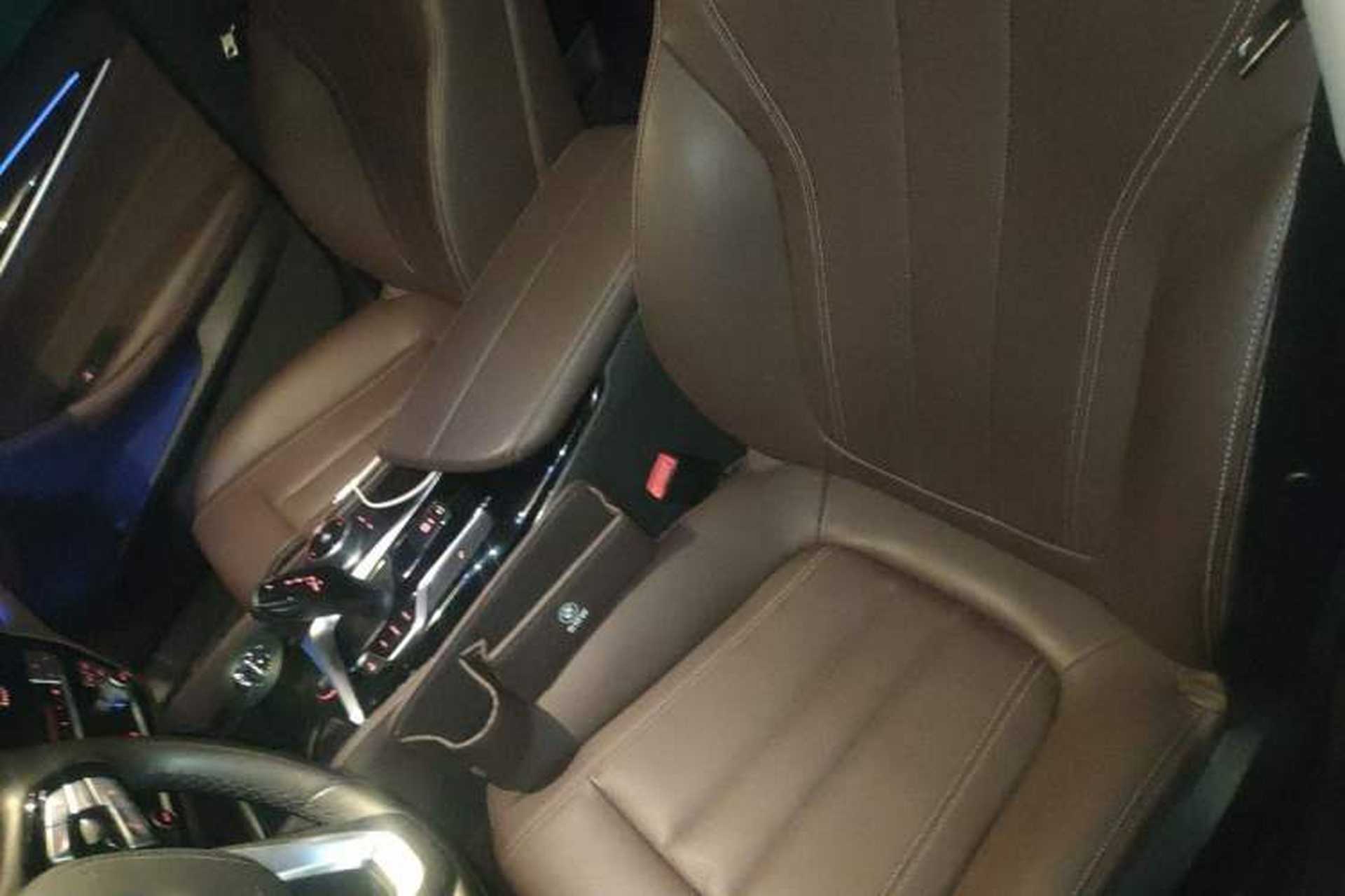 Used BMW 5 Series 2019 525Li Luxury Package Left Front Seat