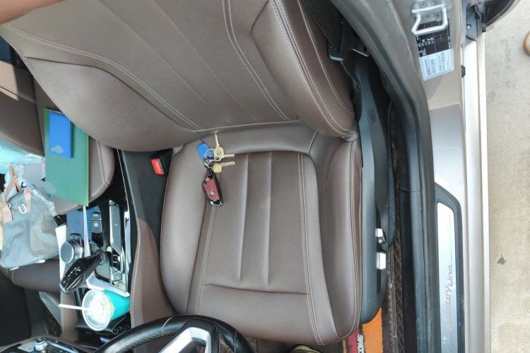 Used BMW 5 Series 2019 525Li Luxury Package Left Front Seat