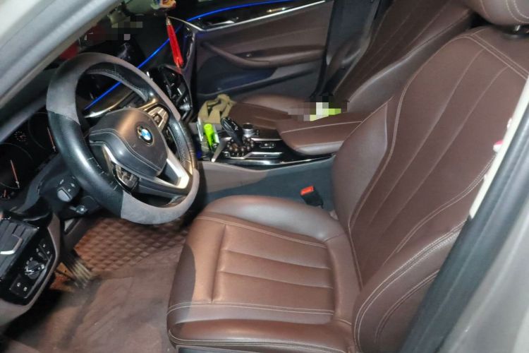 Used BMW 5 Series 2019 525Li Luxury Package Left Front Seat