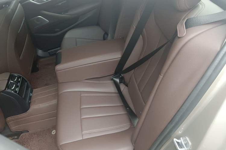 Used BMW 5 Series 2019 Facelifted 525Li Luxury Package Left Rear Seat