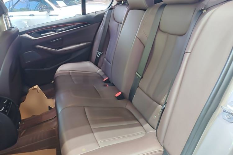 Used BMW 5 Series 2019 Facelifted 525Li Luxury Package Left Rear Seat