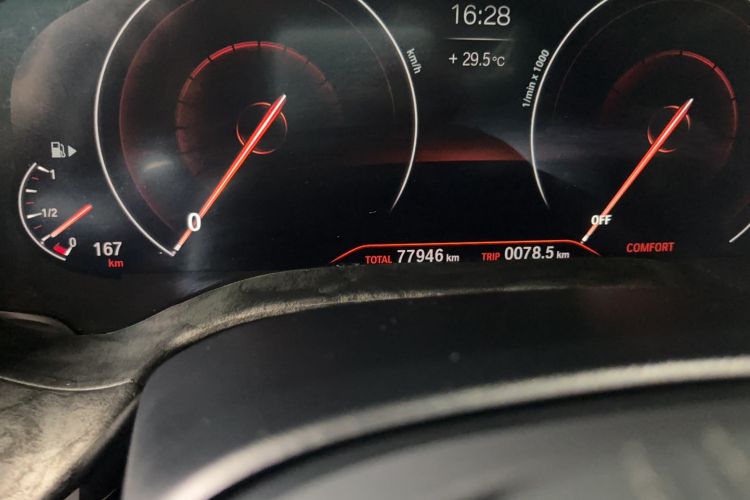 Used BMW 5 Series 2019 Facelifted 530Li Leading Edition Luxury Package Odometer Close Up