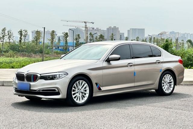 Used BMW 5 Series 2019 Facelifted 530Li Leading Edition Luxury Package