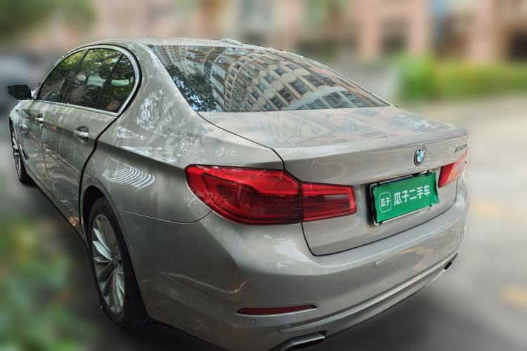 Used BMW 5 Series 2019 525Li Luxury Package Rear Left 45 Deg