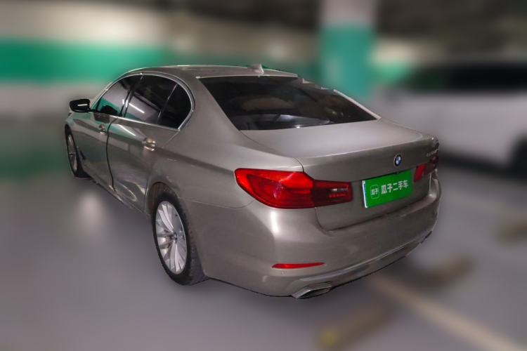 Used BMW 5 Series 2019 525Li Luxury Package Rear Left 45 Deg