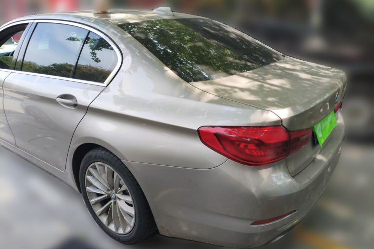 Used BMW 5 Series 2019 Facelifted 530Li Leading Edition Luxury Package Rear Left 45 Deg
