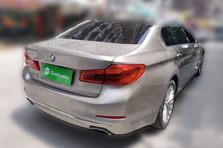 Used BMW 5 Series 2019 525Li Luxury Package Rear Right 45 Deg