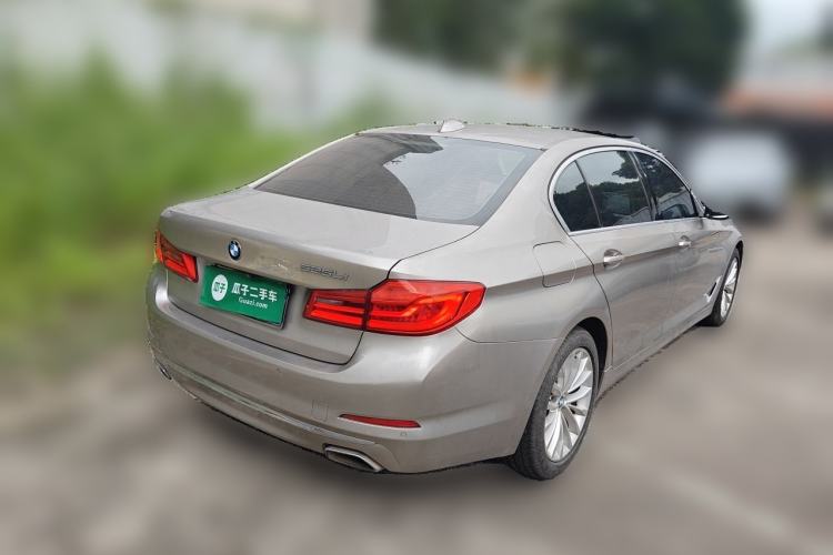 Used BMW 5 Series 2019 525Li Luxury Package Rear Right 45 Deg