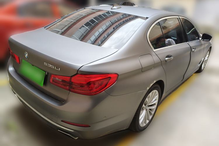 Used BMW 5 Series 2019 525Li Luxury Package Rear Right 45 Deg