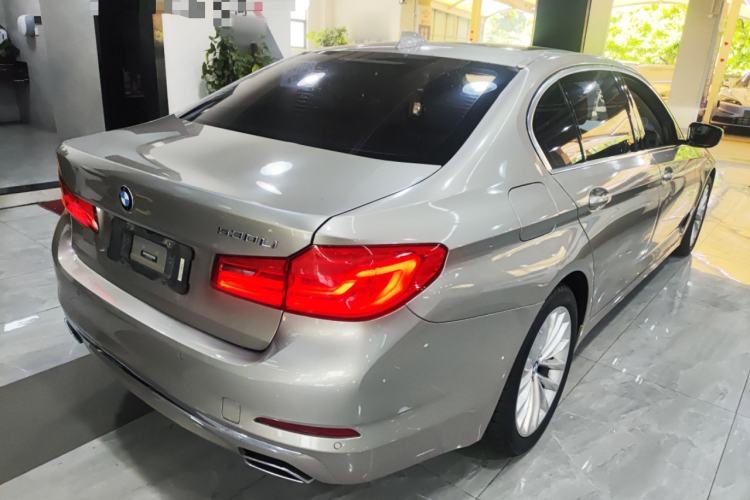 Used BMW 5 Series 2019 Facelifted 530Li Leading Edition Luxury Package Rear Right 45 Deg