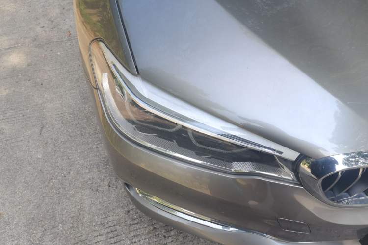 Used BMW 5 Series 2019 540Li Executive Edition Right Front Headlight