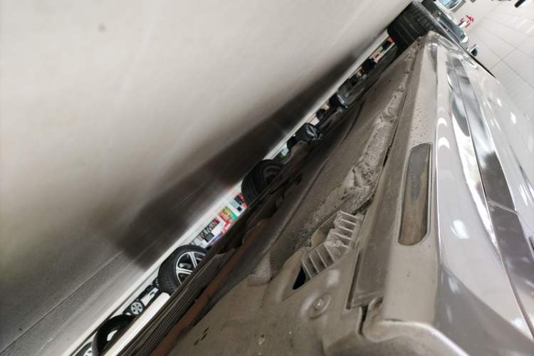 Used BMW 5 Series 2019 525Li Luxury Package Right Side Sill