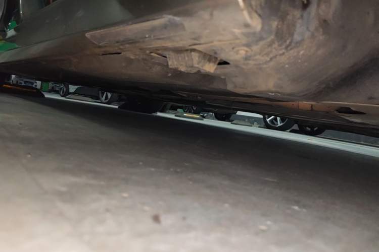 Used BMW 5 Series 2019 Revised 540Li Executive Edition Right Side Sill