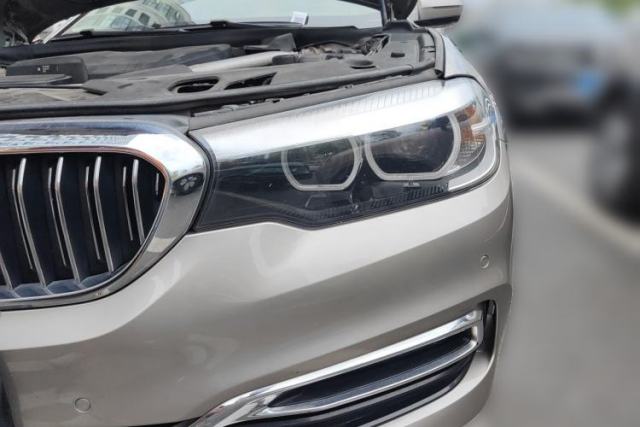 BMW 5 Series 2019 525Li Luxury Package de segunda mano