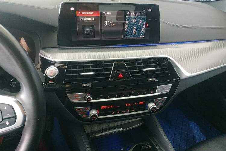 Used BMW 5 Series 2019 Restyled 525i M Sport Package Audio And AC Panel