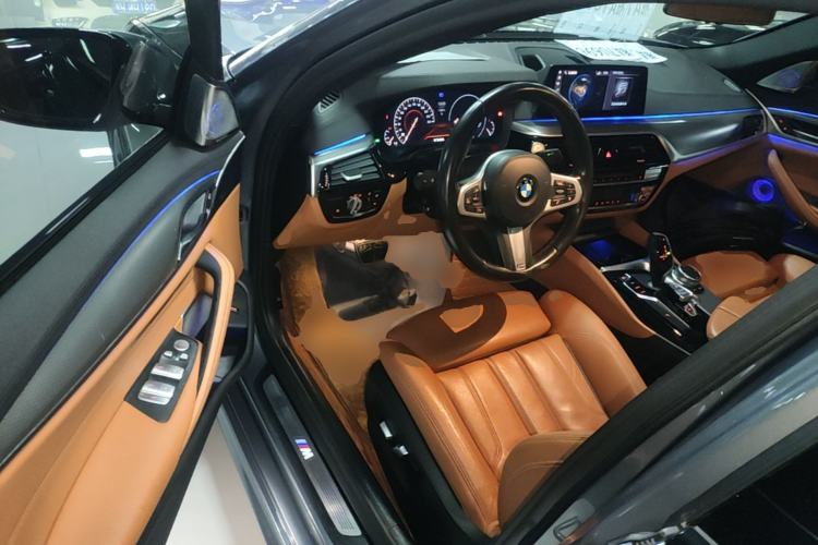 Used BMW 5 Series 2019 Restyled 525i M Sport Package Driver Seat