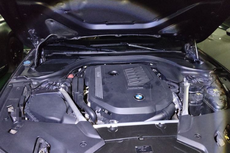 Used BMW 5 Series 2019 Restyled 540i M Sport Package Engine Bay