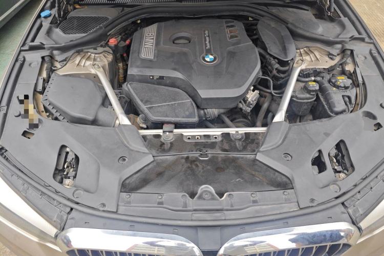 Used BMW 5 Series 2019 525Li Luxury Package Engine Bay