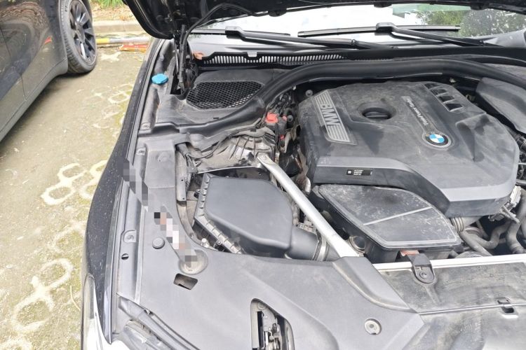Used BMW 5 Series 2019 530i M Sport Package Engine Bay Right
