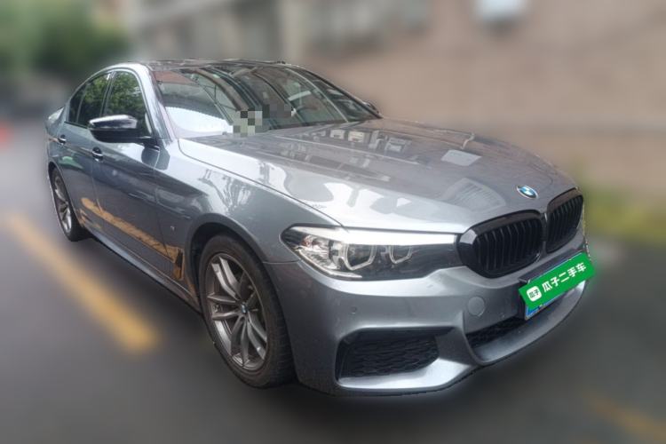 Used BMW 5 Series 2019 Restyled 525i M Sport Package Front Right 45 Deg