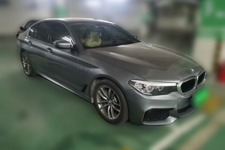 Used BMW 5 Series 2019 Restyled 525i M Sport Package Front Right 45 Deg