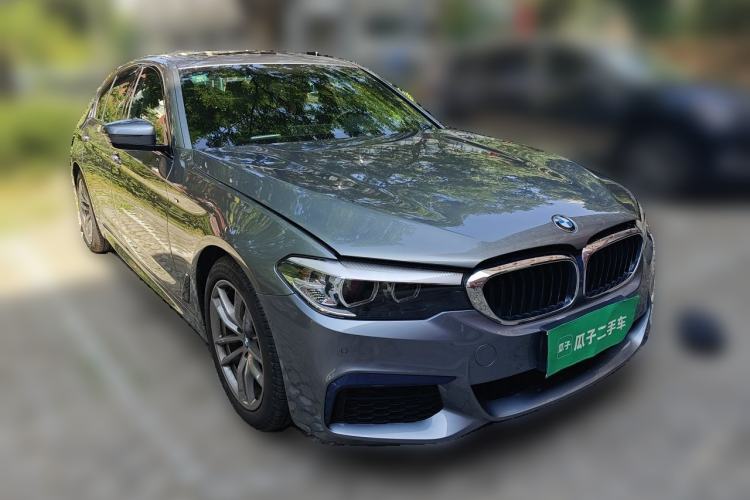 Used BMW 5 Series  Front Right 45 Deg