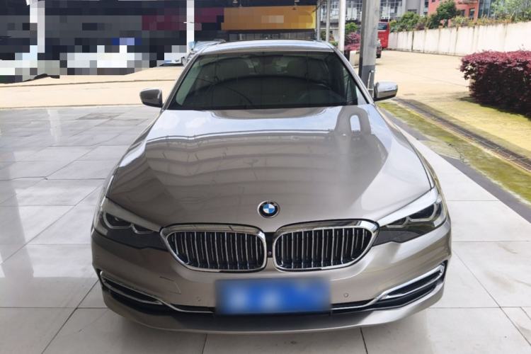Used BMW 5 Series 2019 525Li Luxury Package Front