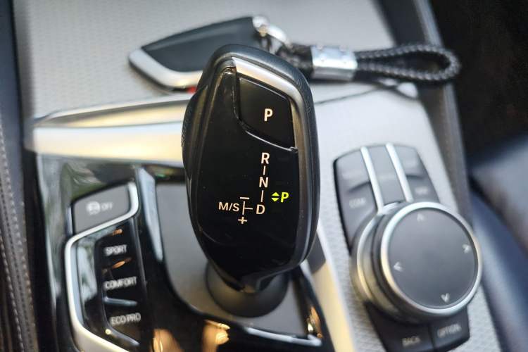 Used BMW 5 Series 2019 Restyled 525i M Sport Package Gear Lever